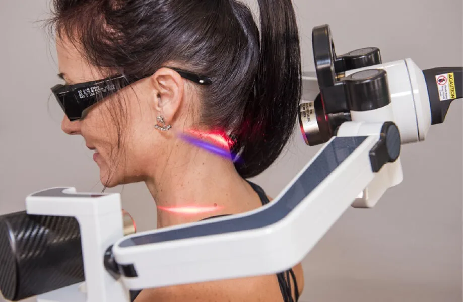 Erchonia laser therapy treatment on a patient’s neck